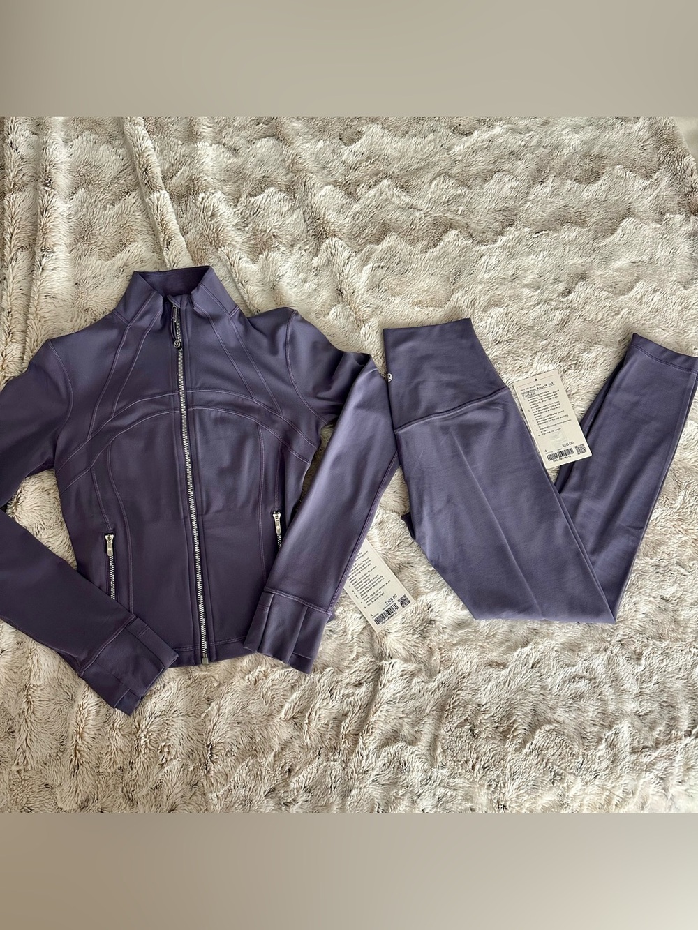 NWT! lululemon Define Cropped Jacket + Align Leggings 25”